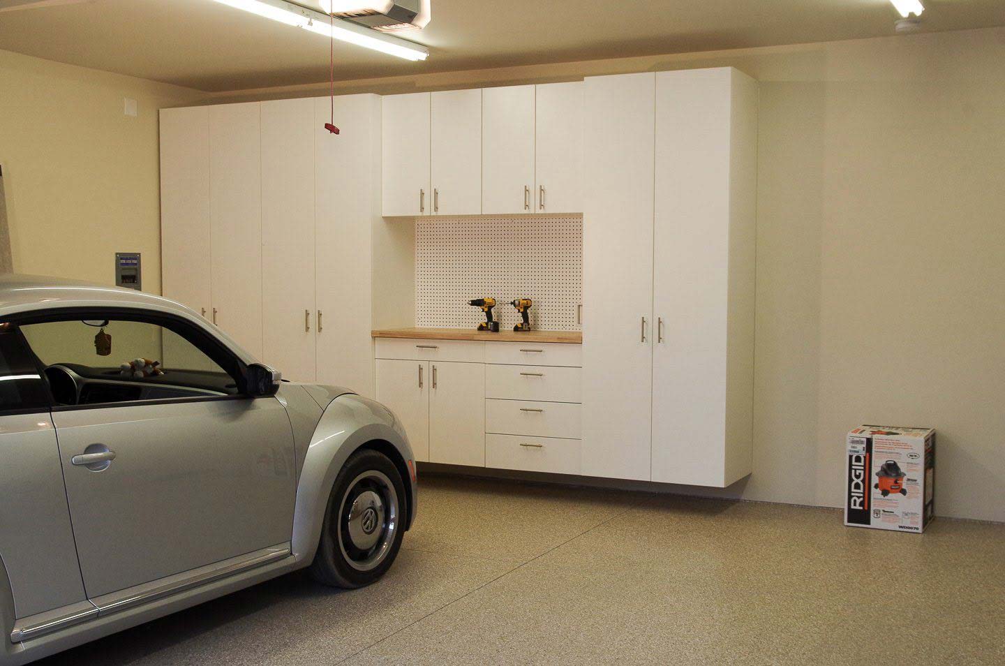 Everything You Need To Know About Garage Cabinet Systems