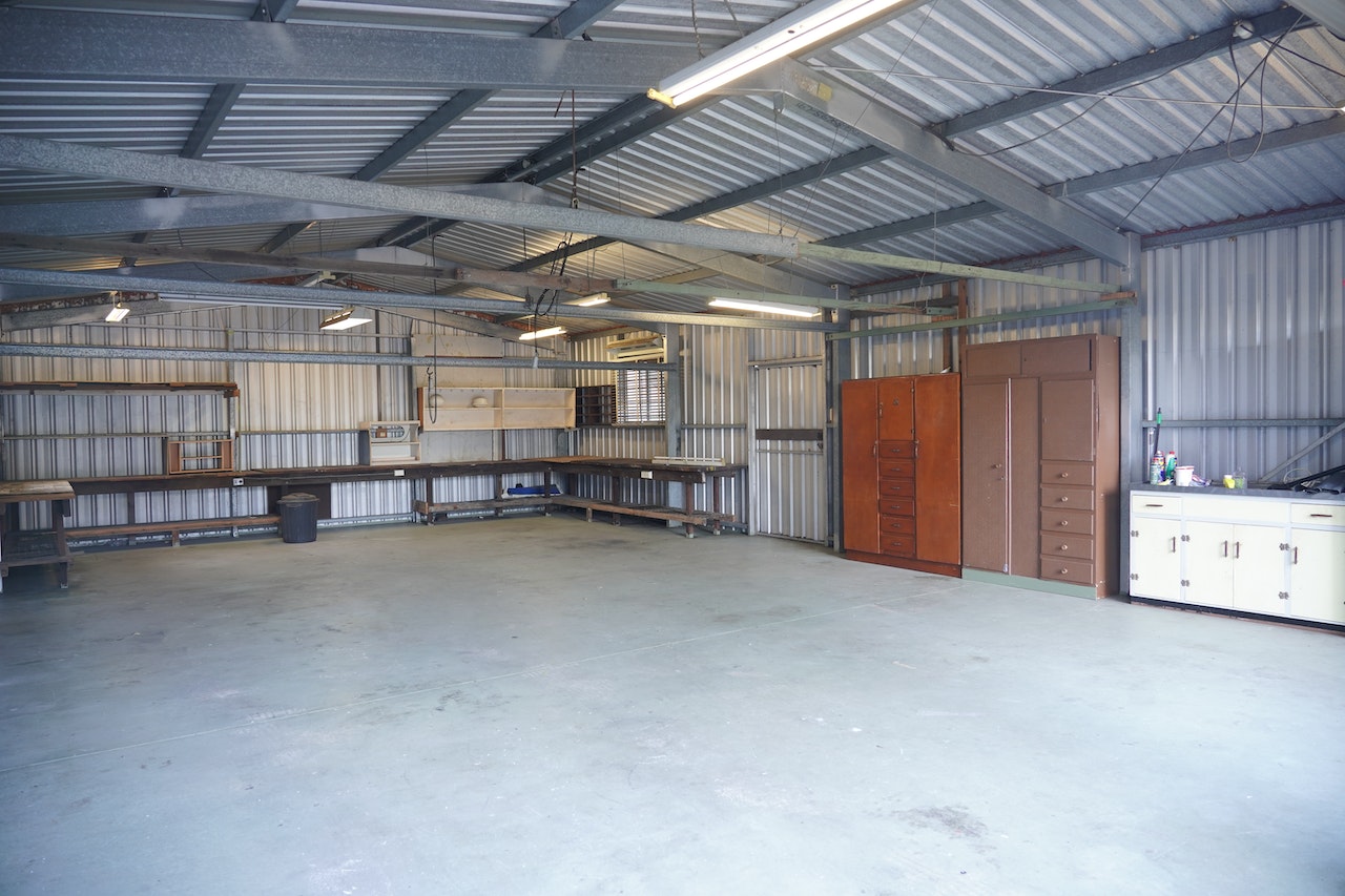 From Cluttered to Organized: Garage Overhead Storage Racks to Transform Your Space